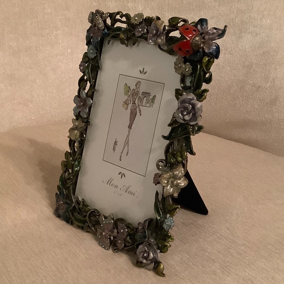 Vintage Pewter Frame - holds 4x6 photos - Picture 2 of 6